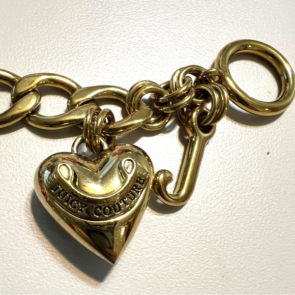 Juicy Couture vintage goldtone chunky bracelet w/rare robot charm,key, heart & J - Picture 4 of 10